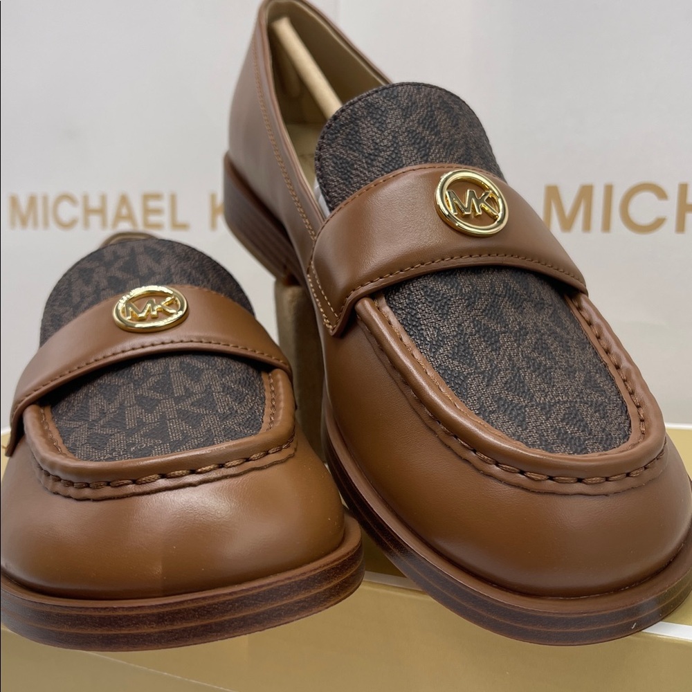 Michael Kors HANNAH LOAFER
FAUX LEATHER
49F5HNFP2L
Brown - Picture 5 of 16